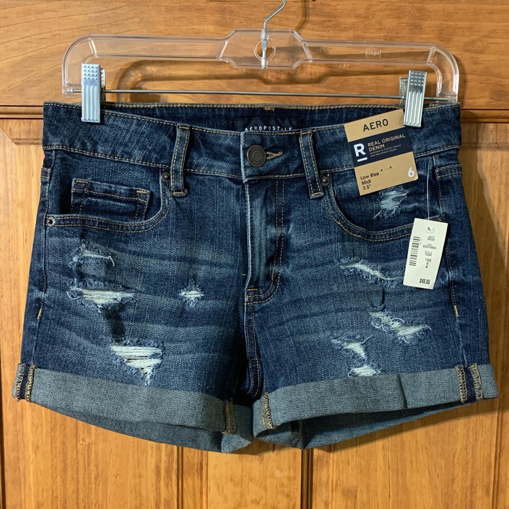 NWT- Aeropostale destrutcted midi denim shorts
